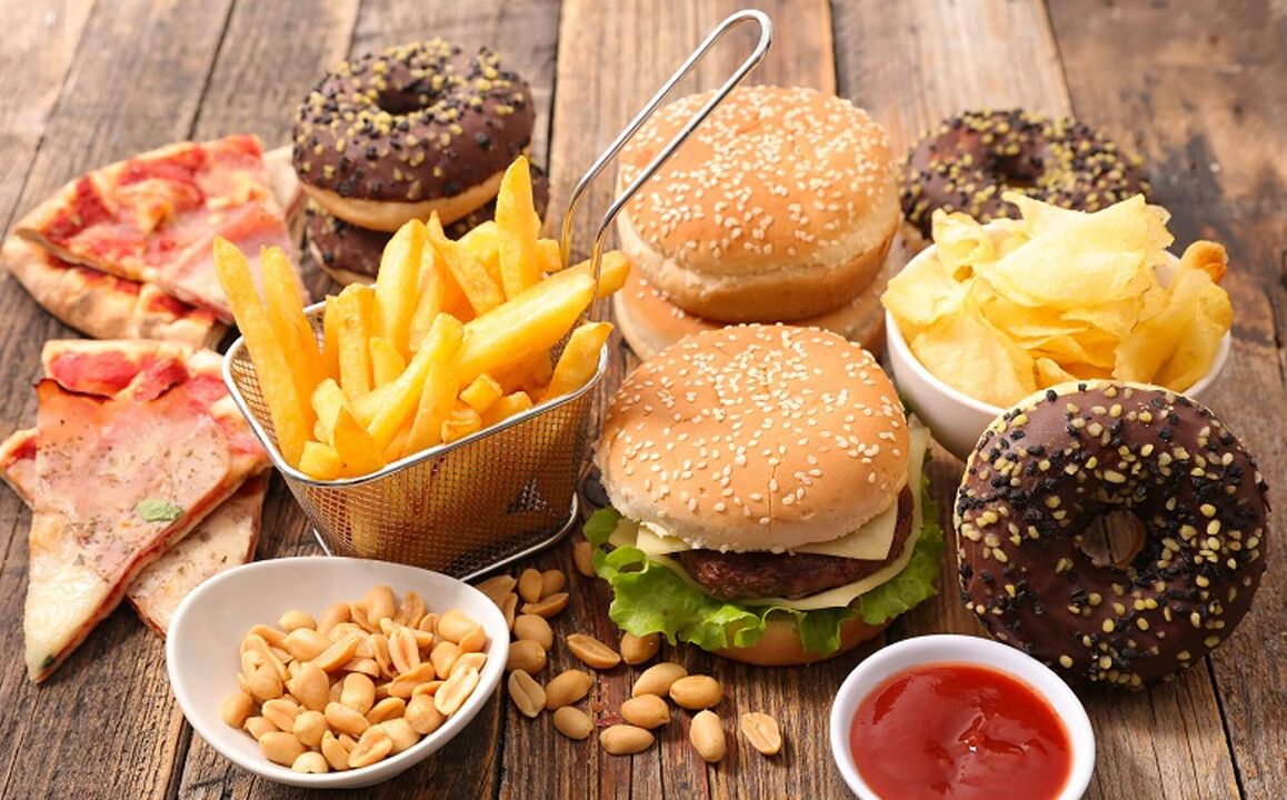 În dieta japoneză, dulciurile și fast-food-urile sunt interzise.