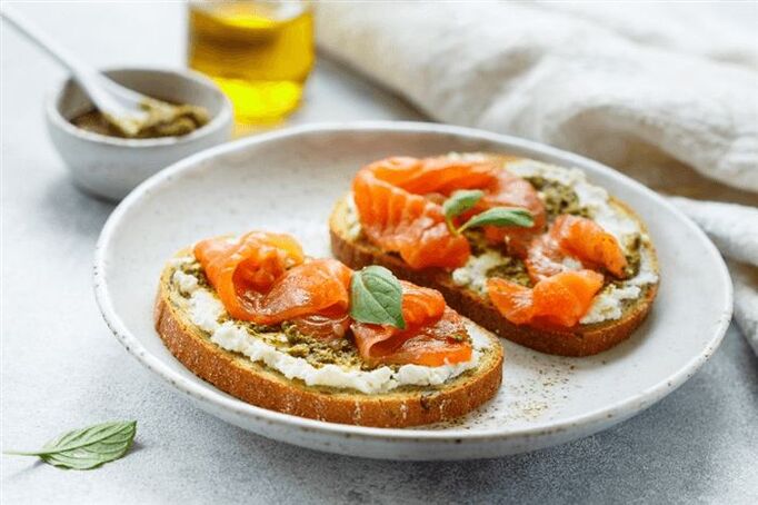 toast cu somon