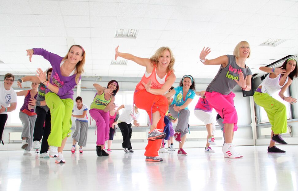 Zumba pentru a reduce excesul de calorii